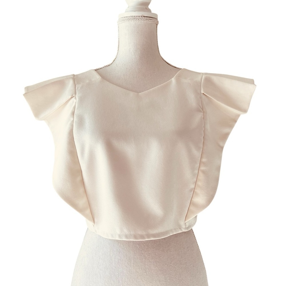 KOCH Chic Cream Women's Crop Elegant Blouse Size Large